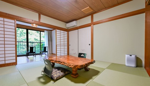 Habitación cuádruple estándar, vistas al jardín