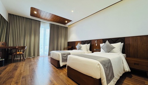 Habitación Deluxe con 1 cama doble o 2 individuales, vistas a la ciudad