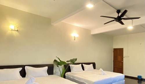 Habitación cuádruple Deluxe, 2 camas de matrimonio