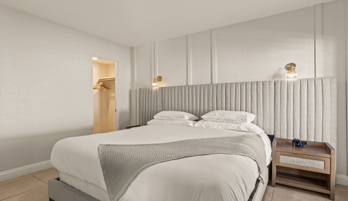 Habitación Premium, 1 cama de matrimonio grande, baño privado, vistas al jardín