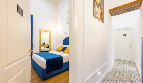 Habitación de lujo, balcón, vistas a la ciudad