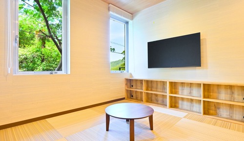 Western Classic Room with Semi Open-Air Bath