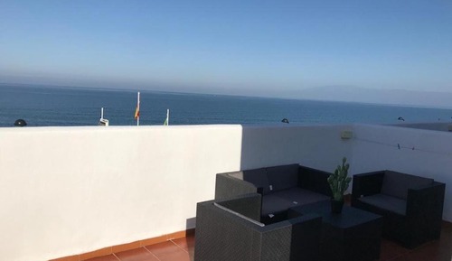 Habitación doble superior, vistas a la playa