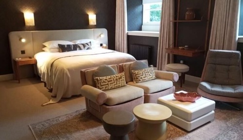 Suite estudio Signature, vistas al jardín