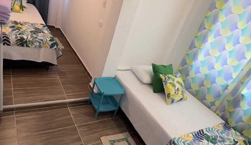 Apartamento, balcón, vistas a la montaña