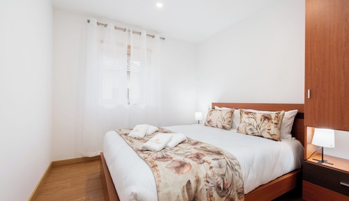 Apartamento familiar, balcón, vistas a la ciudad