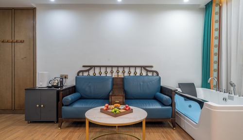 Habitación básica con 2 camas individuales, fumadores, baño privado