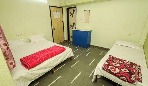 Habitación triple económica