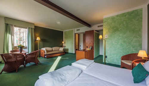 Suite estudio Elite, vistas al lago, sobre el agua