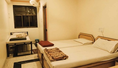 Habitación triple básica (Ac Triple room)