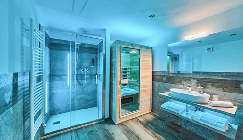Apartamento Confort, no fumadores, cocina (Nivolet)