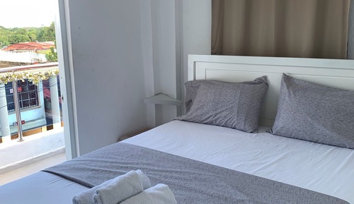 Suite Confort, fumadores, vistas a la ciudad