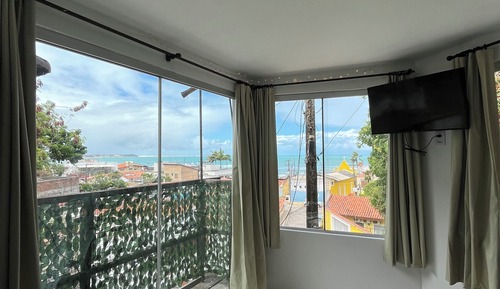 Apartamento, varias camas, balcón, vistas al mar