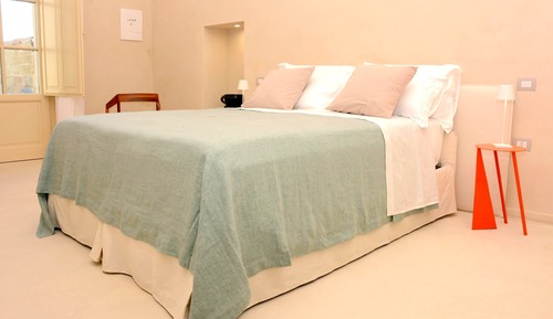 Habitación Confort con 1 cama doble o 2 individuales, patio, vistas al patio