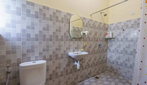 Habitación familiar, balcón