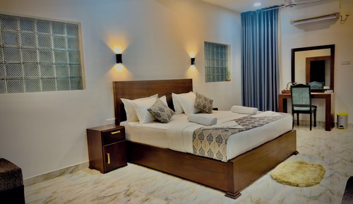 Habitación triple Deluxe, balcón