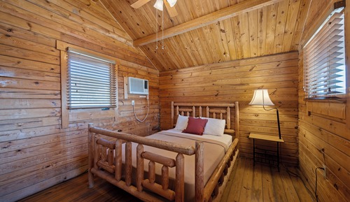 Cabaña básica, 1 cama de matrimonio, vistas a la montaña