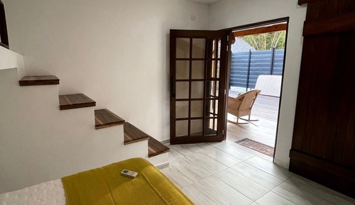 Habitación triple estándar, patio