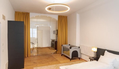 Apartamento superior, en edificio anexo
