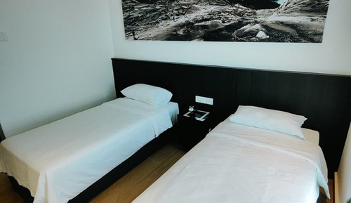 Suite Deluxe, 2 habitaciones, balcón, vistas a la ciudad