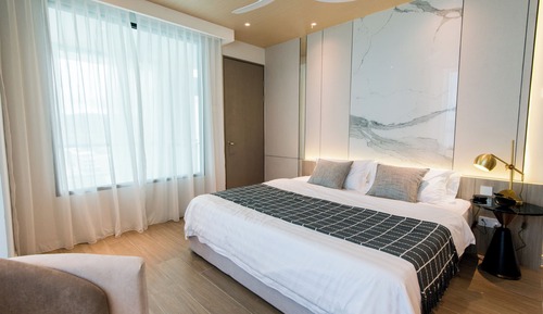 Dúplex presidencial, 2 habitaciones, balcón, vistas al mar