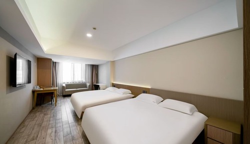 Habitación estándar con 2 camas individuales, vistas a la ciudad