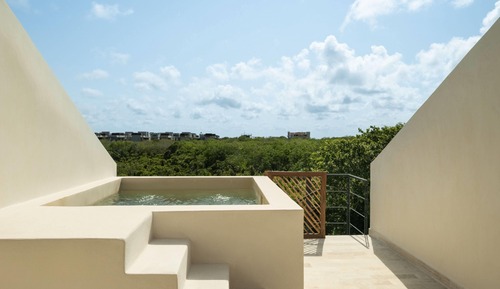 Ático estándar, 2 camas dobles, no fumadores, vistas a la piscina