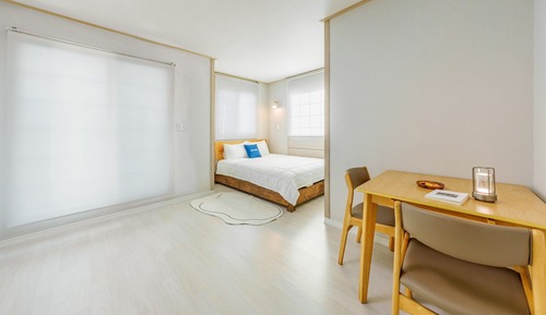 Habitación básica, 1 habitación (Peugeot 101(Private BBQ,Pet-Friendly))