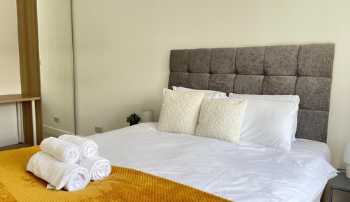 Apartamento superior, 2 habitaciones, vistas a la ciudad