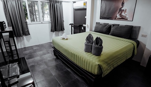 Apartamento superior, vistas al jardín