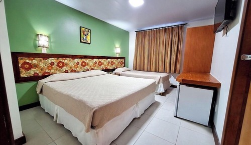 Habitación estándar con 1 cama doble o 2 individuales
