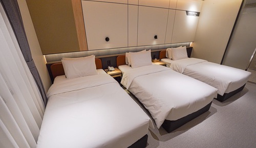 Triple Single Room