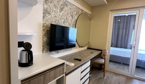 Habitación clásica doble, 1 cama de matrimonio, vistas a la ciudad