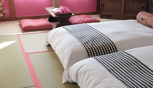 Habitación de estilo japonés, vistas a la montaña