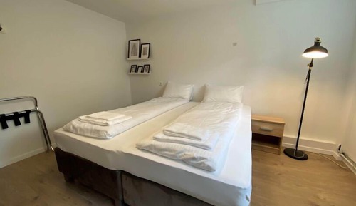 Habitación Club con 1 cama doble o 2 individuales