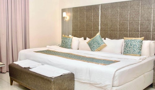 Habitación Signature, 1 cama de matrimonio grande, balcón