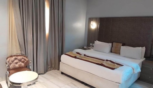 Habitación Deluxe, balcón, vistas a la ciudad