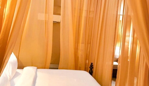 Suite romántica, vistas al complejo turístico