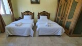 Basic Triple Room