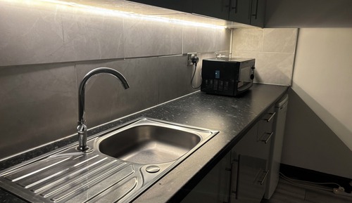 Apartamento, cocina, vistas al jardín