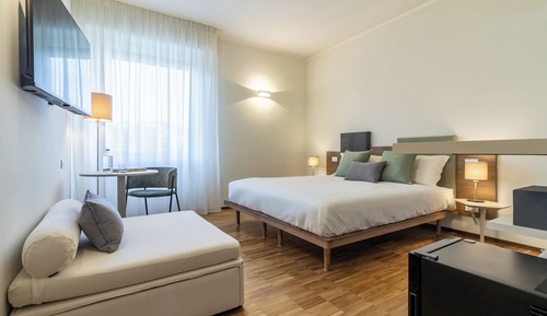 Habitación triple Deluxe, vistas a la ciudad