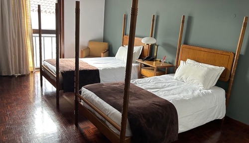 Habitación estándar con 2 camas individuales