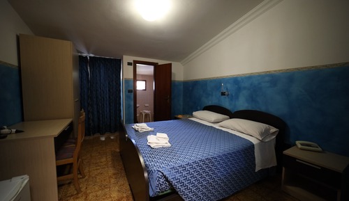 Habitación básica doble de uso individual