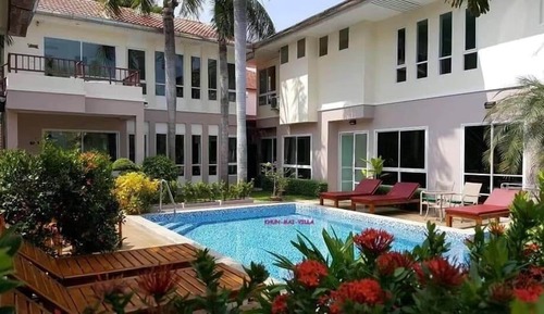 Suite superior, vistas al jardín