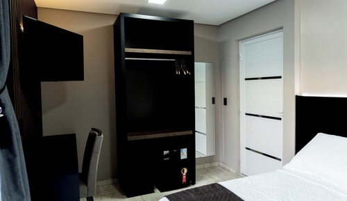Habitación Confort con 1 cama doble o 2 individuales, balcón