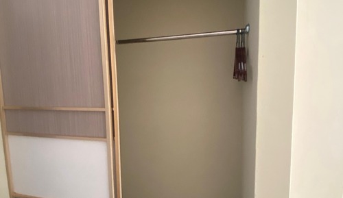 Habitación clásica con 2 camas individuales, balcón, vistas a la ciudad