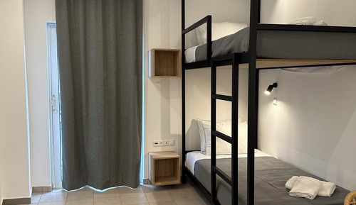 Habitación con 2 camas individuales