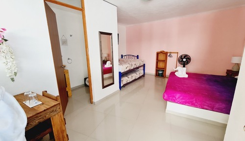 Habitación familiar, varias camas, no fumadores