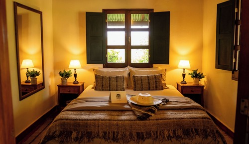 Habitación superior, balcón, vistas al jardín