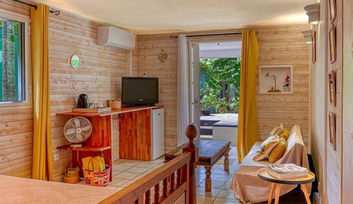 Habitación Confort doble, vistas al jardín